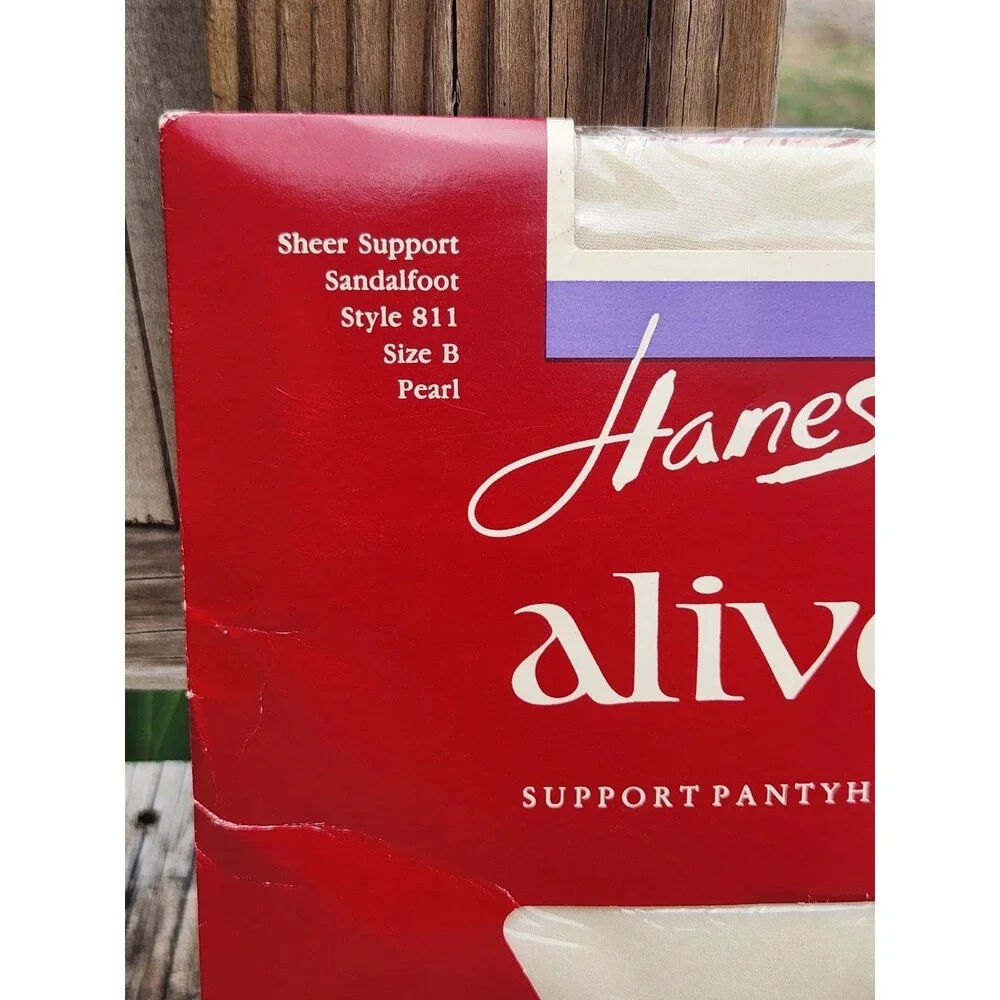 Vintage Hanes Alive 811 Pantyhose Full Support Control Top Sz B Pearl White 1989